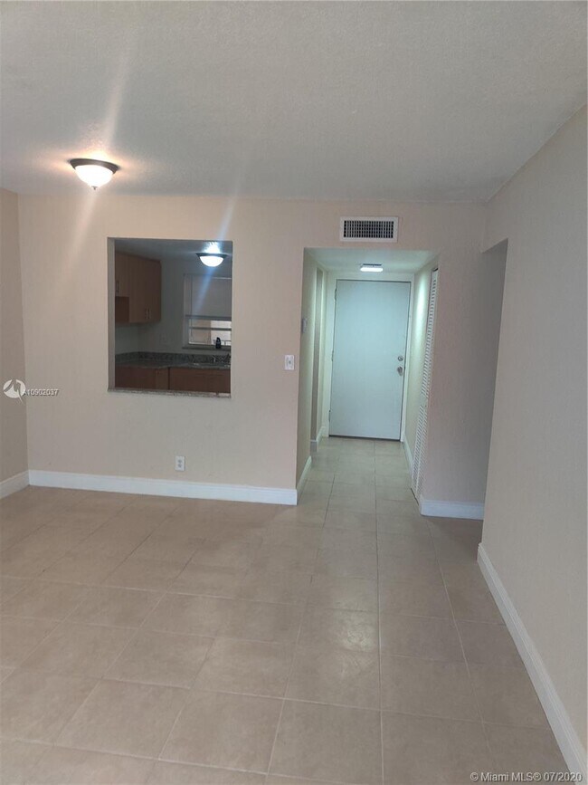 Building Photo - 2611 NW 56th Ave