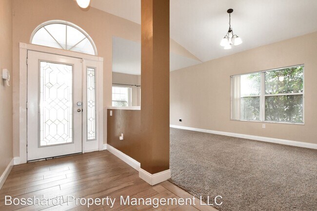 Building Photo - 4 br, 2 bath House - 1550 SW 66th Dr.