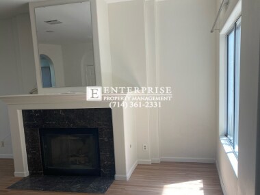 Foto del edificio - Spacious Townhome in Crown Villas Communit...