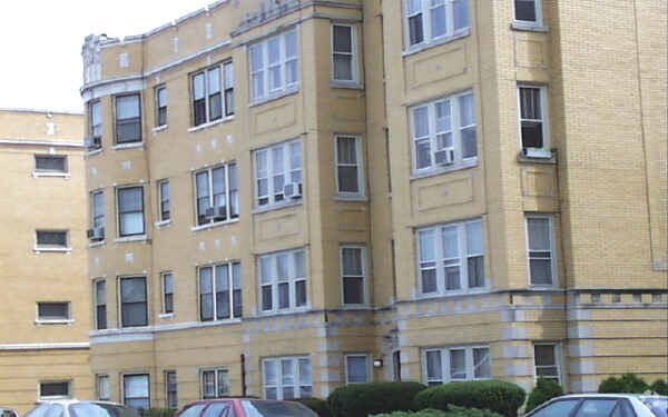 2111 - 2119 de Oak Park Ave - 2111-2119 Oak Park Ave