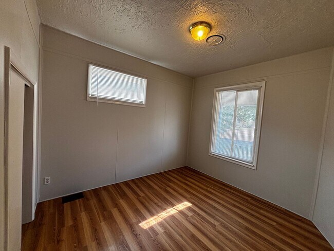 Foto del edificio - 2 Bedroom 1 Bathroom Home in Pocatello Idaho