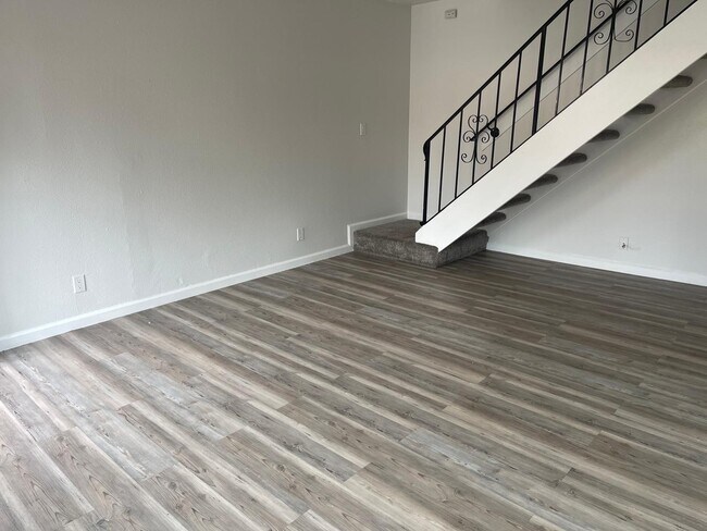 Building Photo - 5338 Karbet Way
