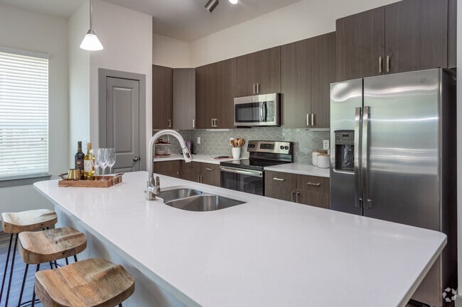 Interior Photo - Creekside at Crabtree
