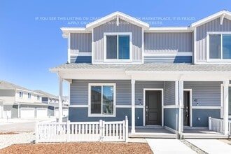 Building Photo - 46 N Riverside Dr