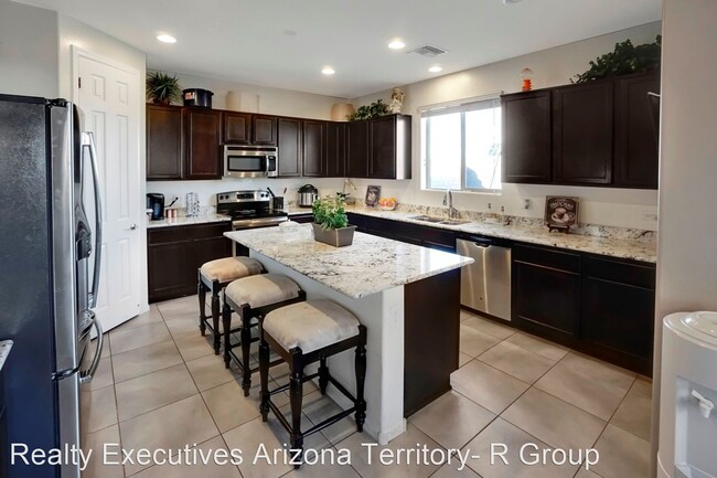 Building Photo - 4 br, 2.5 bath House - 7963 S. Dolphin Way