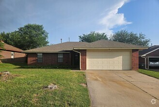 Building Photo - 1208 Teakwood Dr