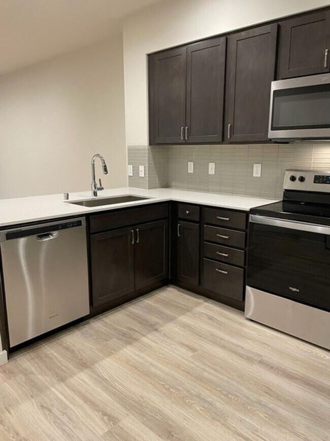 Foto del edificio - Pre-Lease this HOME Now!! Don't Miss Out O...