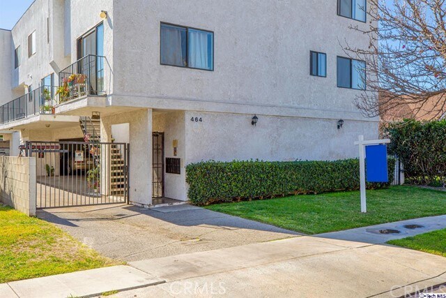 Foto del edificio - 464 W Lexington Dr