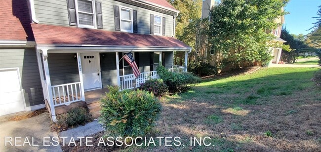 Building Photo - 4 br, 2.5 bath House - 302 Rushingwater Drive