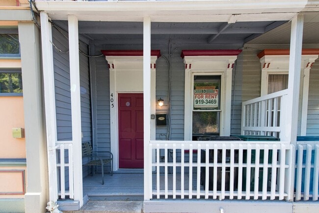 Building Photo - MT ADAMS - Stunning City/River View  from ...