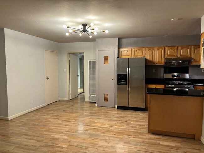 Foto del edificio - 1815 Ednamary Way