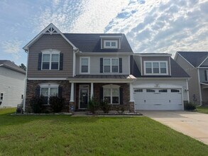 Building Photo - 3541 Castlefield Ln