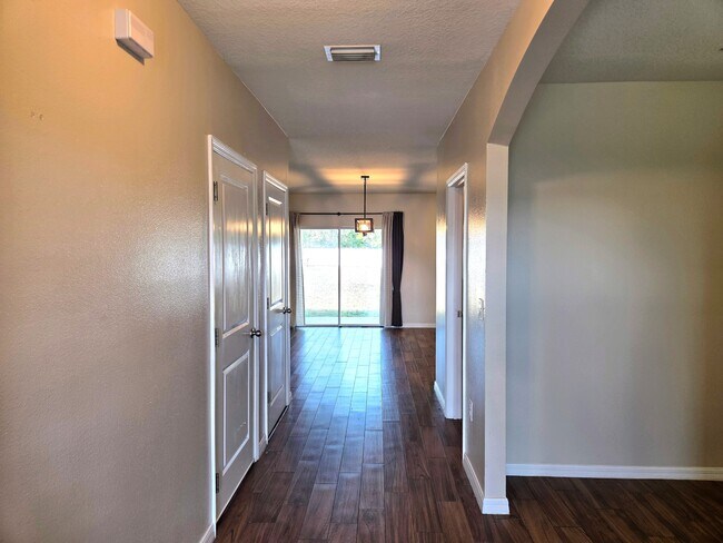 Foto del edificio - 109 Tierra Verde Way