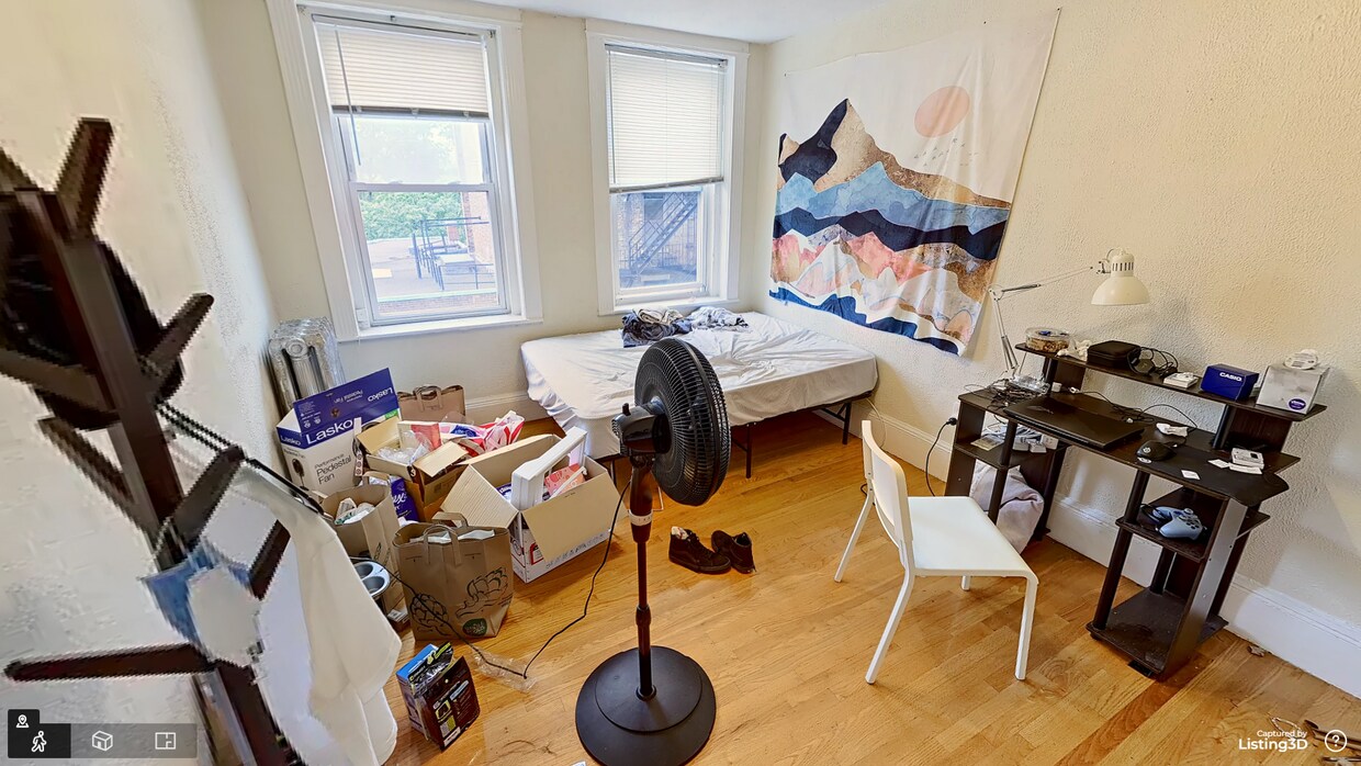 Primary Photo - 148 Hemenway St