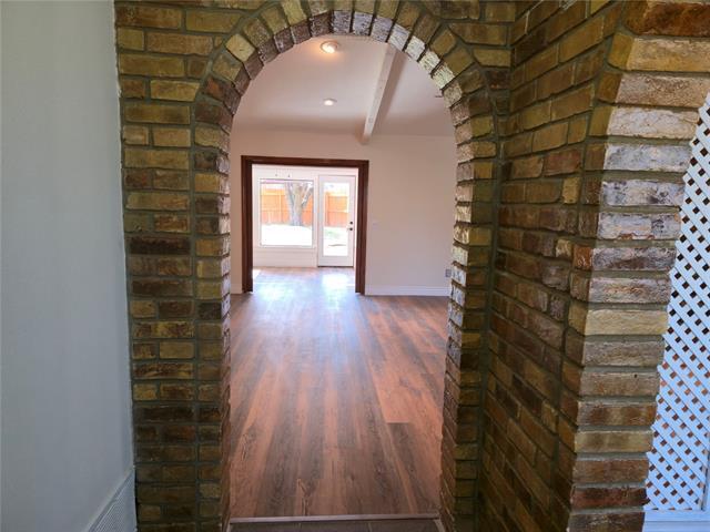 Foto del edificio - 2021 Aliso Rd