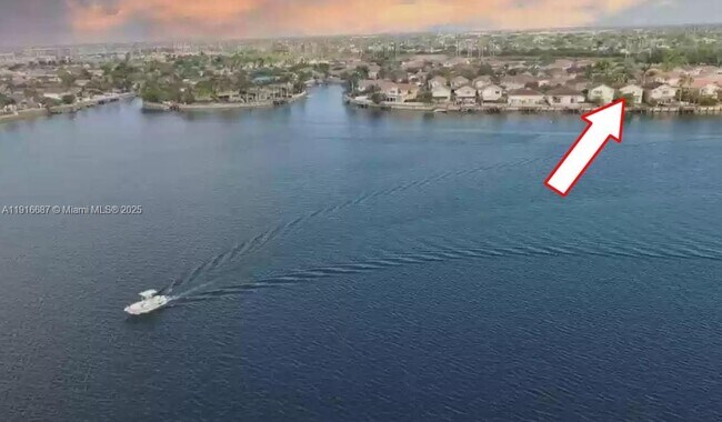 Foto del edificio - 14765 SW 132nd Pl