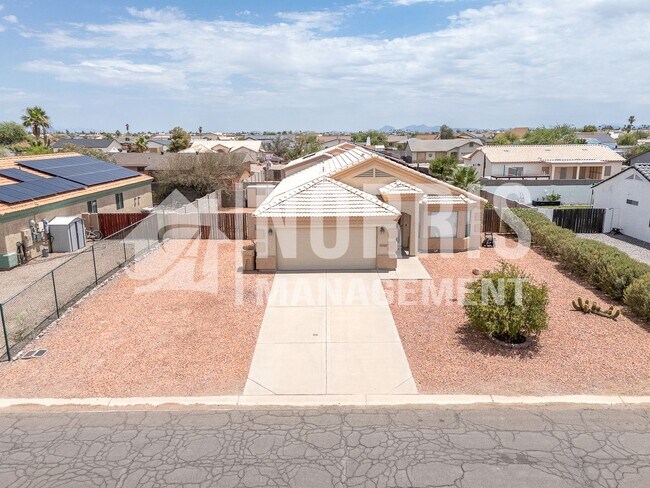 Foto del edificio - Nice Established Home in Arizona City