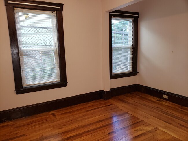 Foto del edificio - 21 Waverly St