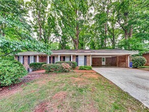 Building Photo - 3630 Winview Ct