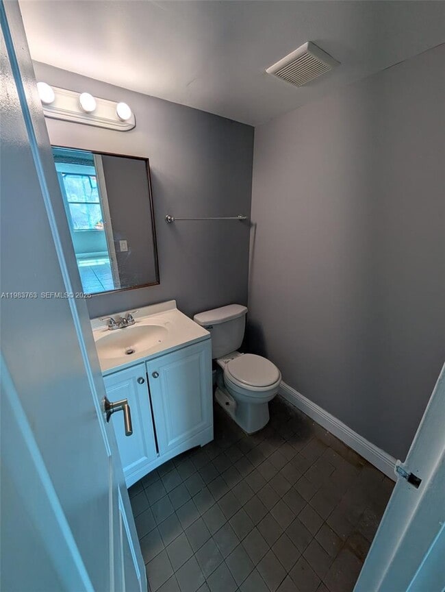 Foto del edificio - 1800 Sans Souci Blvd