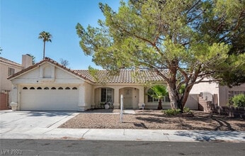 Building Photo - 1502 Cliff Branch Dr