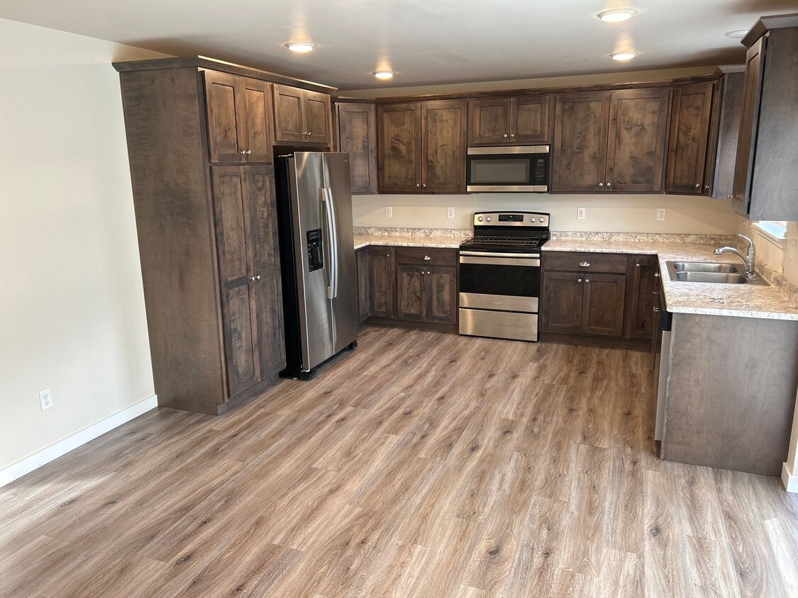 Foto principal - 701 13th St