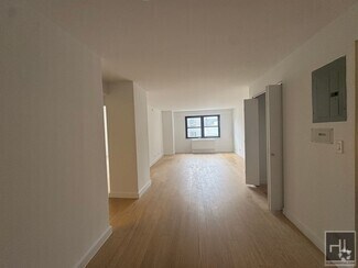 Building Photo - East 39th Street