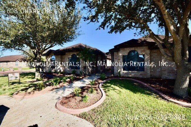 Foto del edificio - 2bedroom and 2.5 bath - Great Location in ...