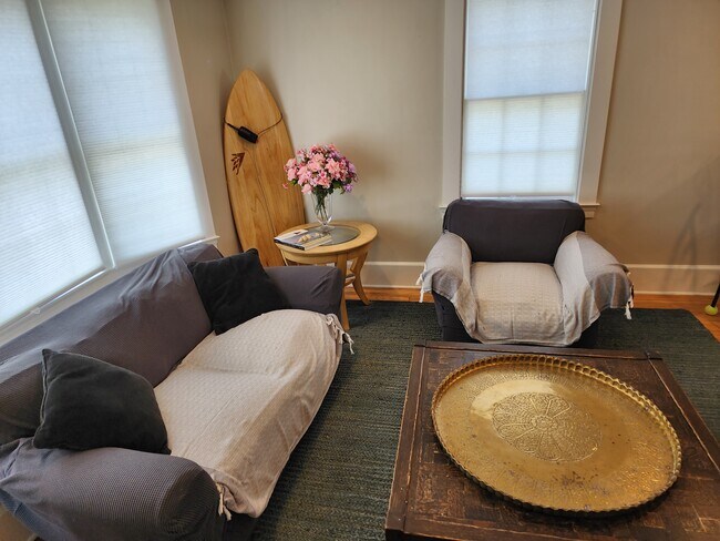 Family Room - 211 Elm St