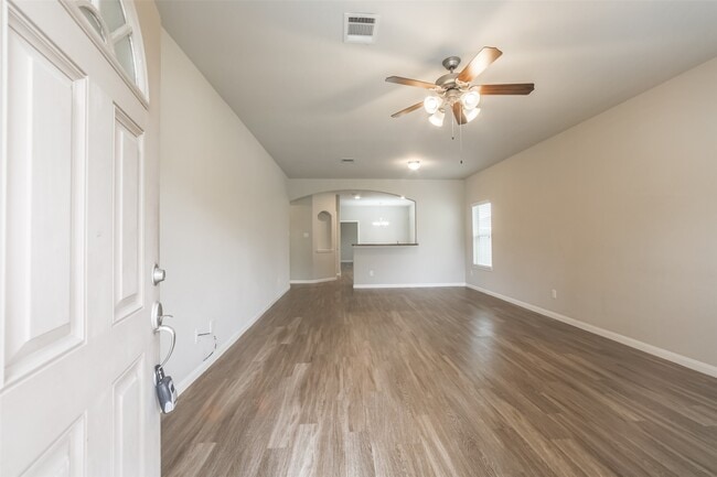 Building Photo - 3727 Bright Moon Ct