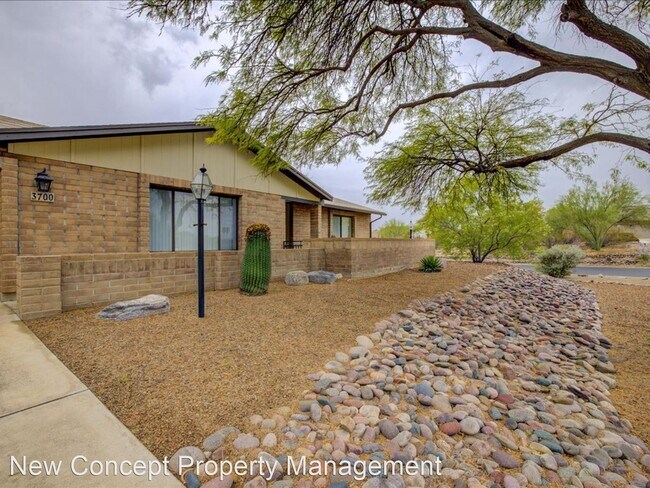 Foto del edificio - 3 br, 2 bath House - 3700 N Placita Chivo