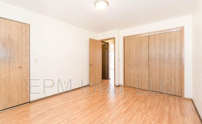 Foto del edificio - 101 16th Ave NW