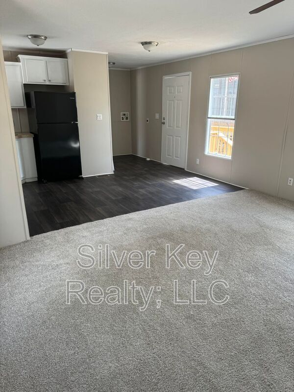 Foto del edificio - 3000 US-11