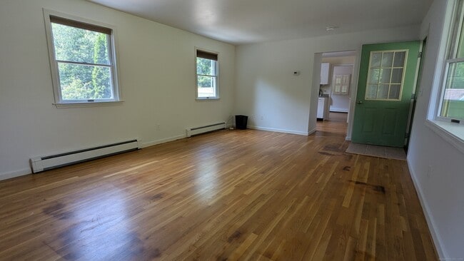 Building Photo - 117 N Taylor Ave
