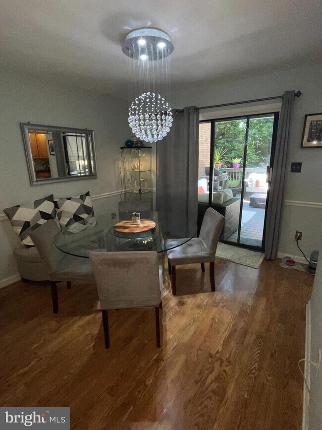 Foto del edificio - 2038 Winged Foot Ct