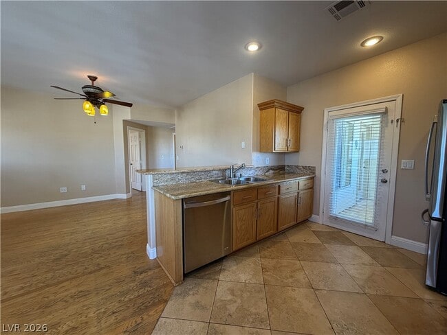 Building Photo - 10021 Crimson Palisades Pl