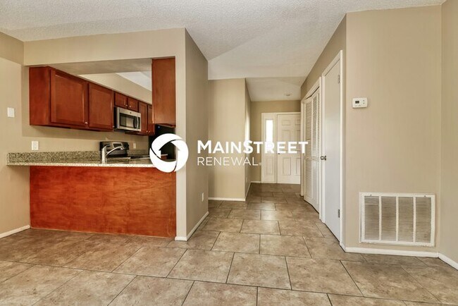 Foto del edificio - 3 Bedroom Pet-Friendly Home in Port Richey, FL with Main Street Renewal