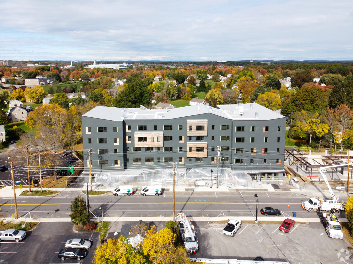 Aerial Photo - West End Apartments