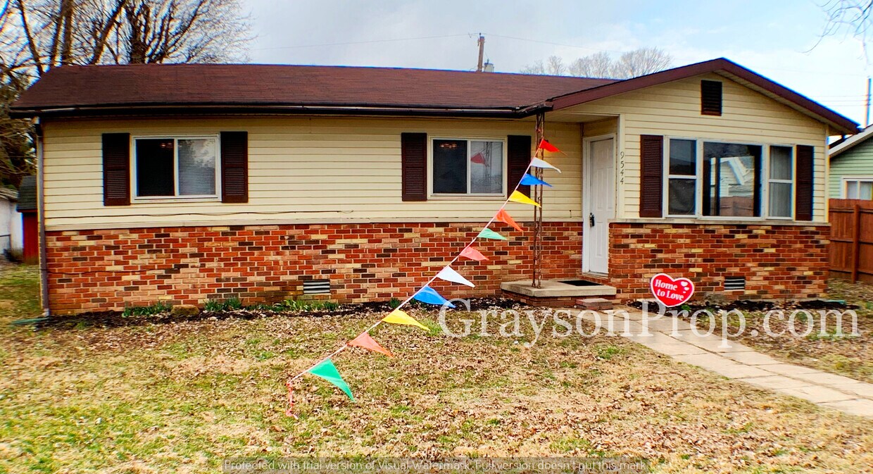 Foto principal - 9544 S Walnut St