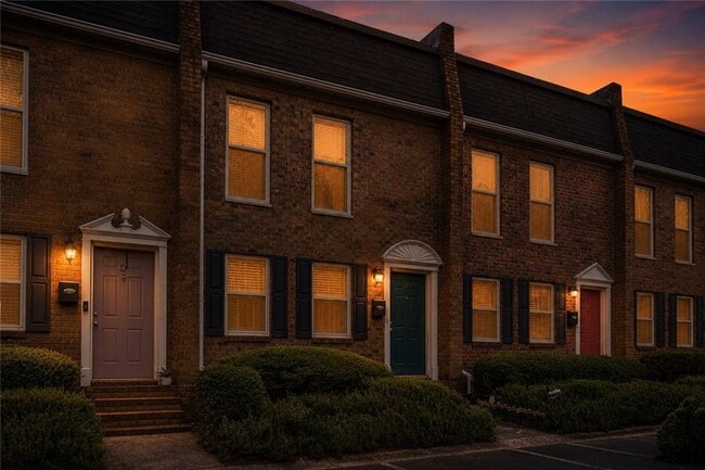 Building Photo - 245 Winding River Dr