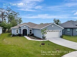 Building Photo - 1631 Town Park Ct