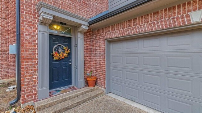 Foto del edificio - 1425 W Villa Maria Rd