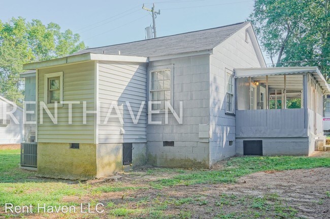 Building Photo - 2 br, 1 bath House - 7 Harvard Street