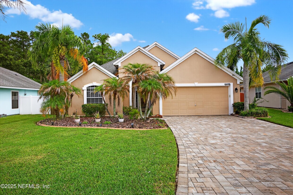 Primary Photo - 13175 Tom Morris Dr