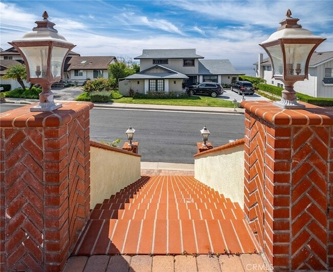 Building Photo - 3675 Vigilance Dr