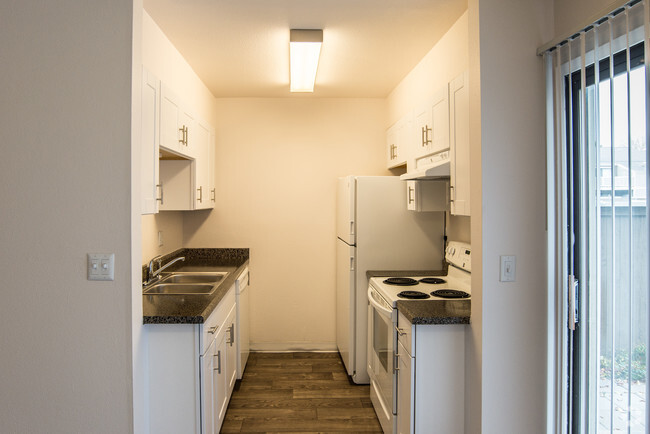 Kitchen - Ranch at Bear Creek