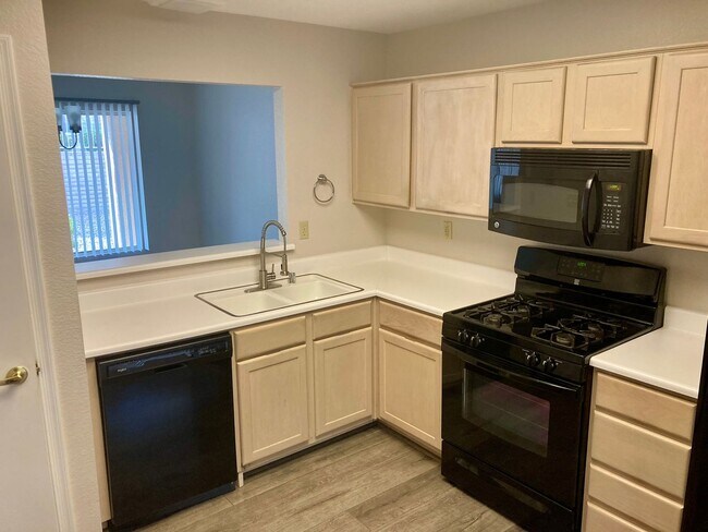 Foto del edificio - Sun City Summerlin Townhouse for Rent