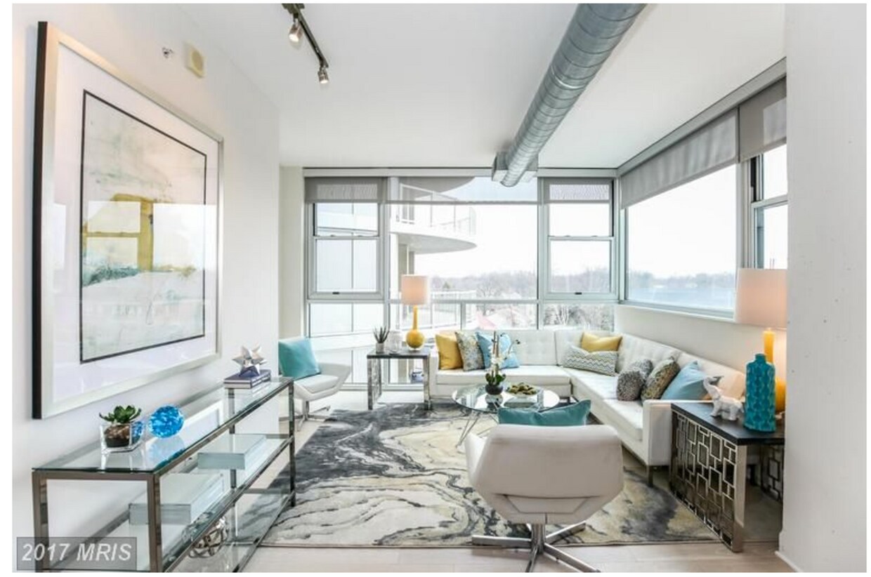 Foto principal - 3409 Wilson Blvd