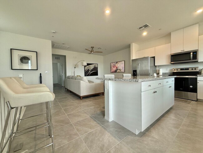Foto del edificio - Beautiful 3bd/3bath home