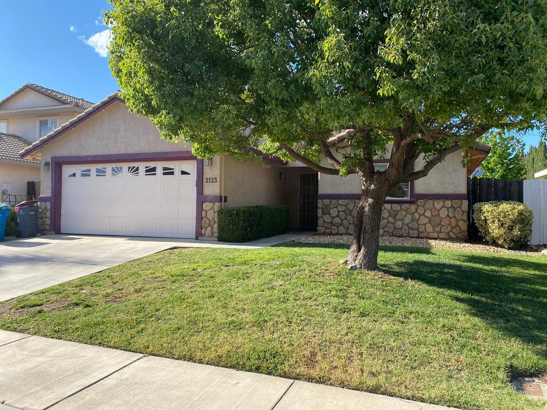 2123 Nand Dr, Yuba City, CA 95993 House Rental in Yuba City, CA